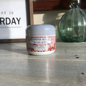 The Better Skin Co. Lava Magik scrub/mask